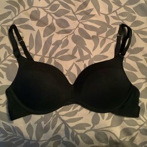 Lively “jet black” no wire push-up bra